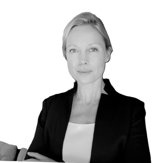 Charlotte Pruemmer no background BW